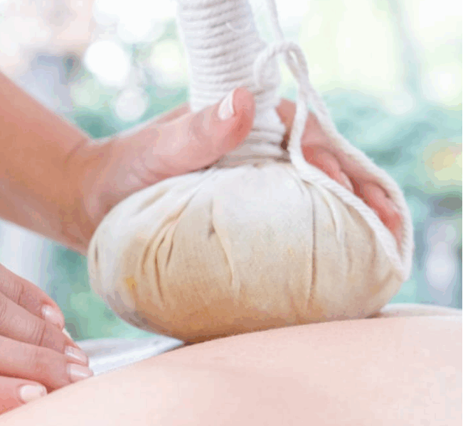 Caja masaje tailandés a domicilio + productos